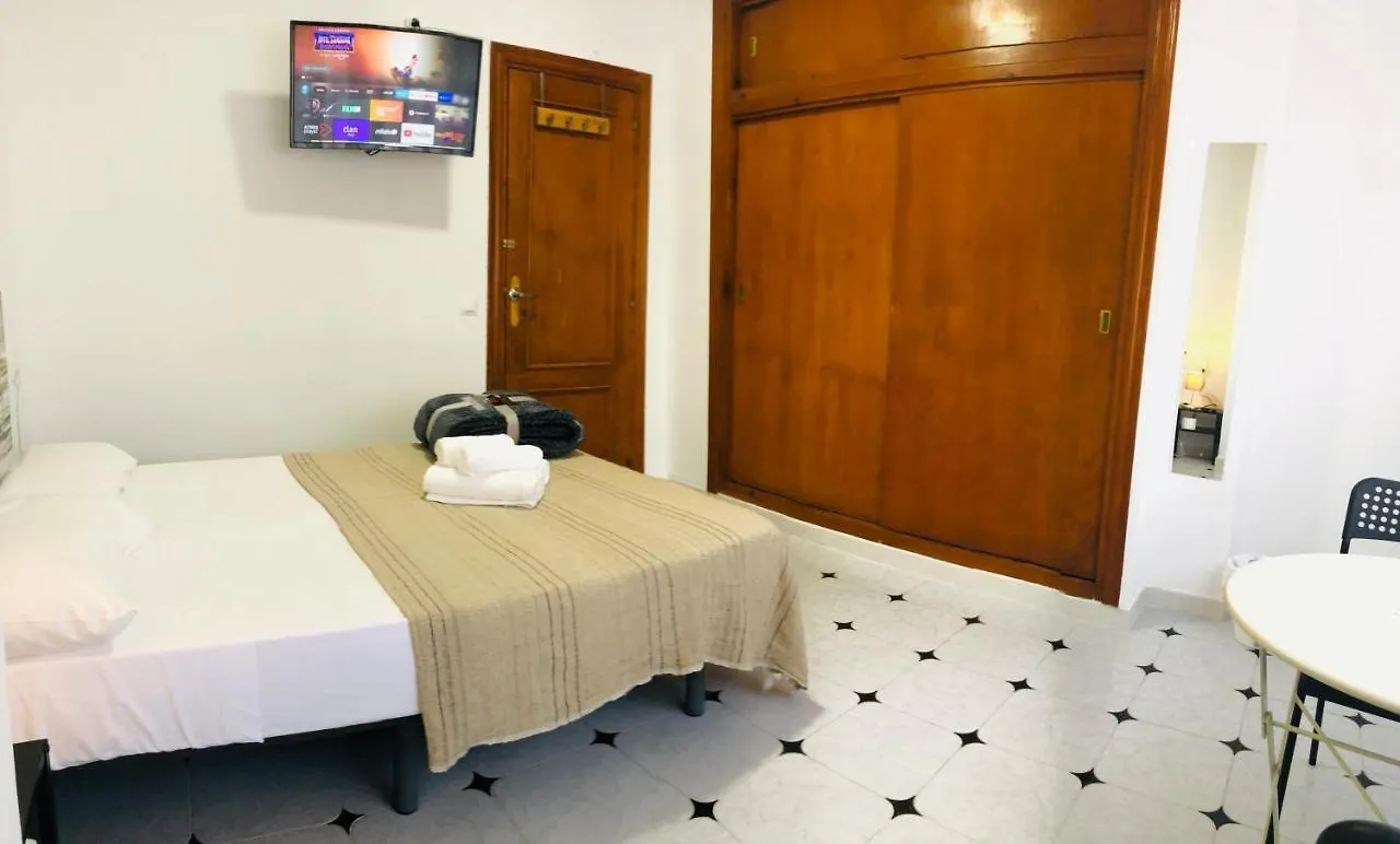 Spanish C. Malaga Homestay